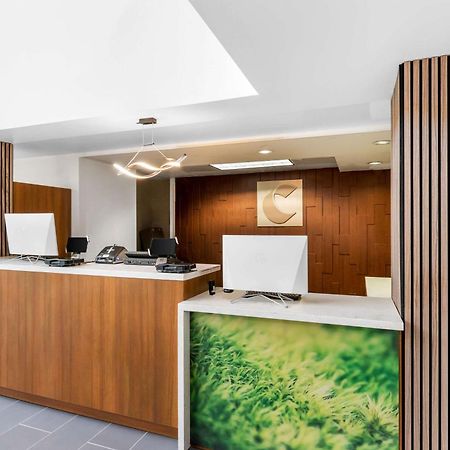 Comfort Inn & Suites York Bagian luar foto